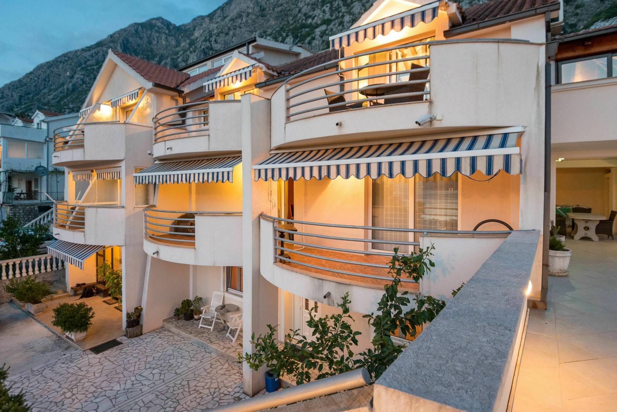 Apartments Ivardić Kotor Zewnętrze zdjęcie